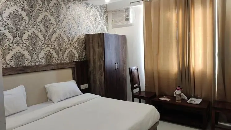 NRI GROUP OF HOTELS AND RESORTS - Oda