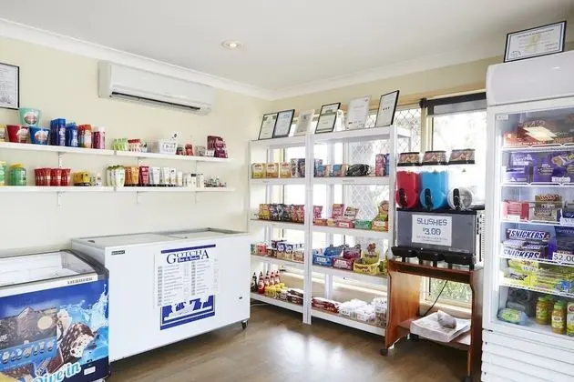 NRMA Stockton Beach Holiday Park - Lobi