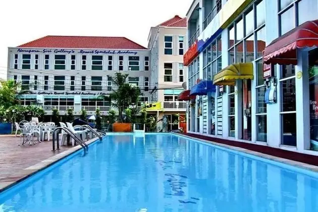 Nsiri Resort & Hotel - Havuz