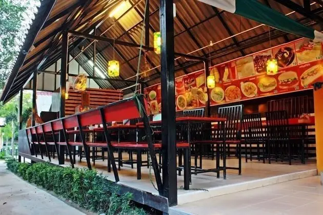 NT House Koh Lipe Resort - Yerinde Yemek