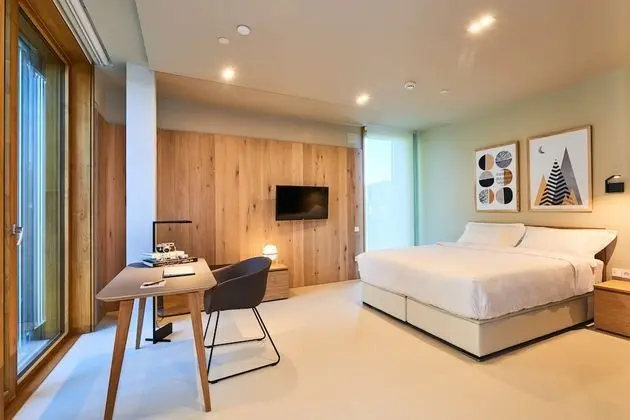 Numad Studios - Oda