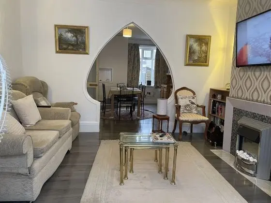 Number 36 Newly Renovated Five bed Holiday Home - Oda Düzeni