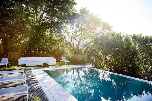 Number Eleven Self Catering Villa - Havuz