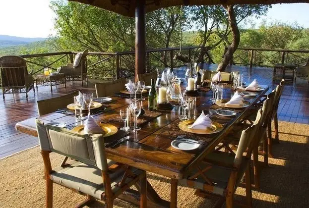 Nungubane Game Lodge - Yerinde Yemek