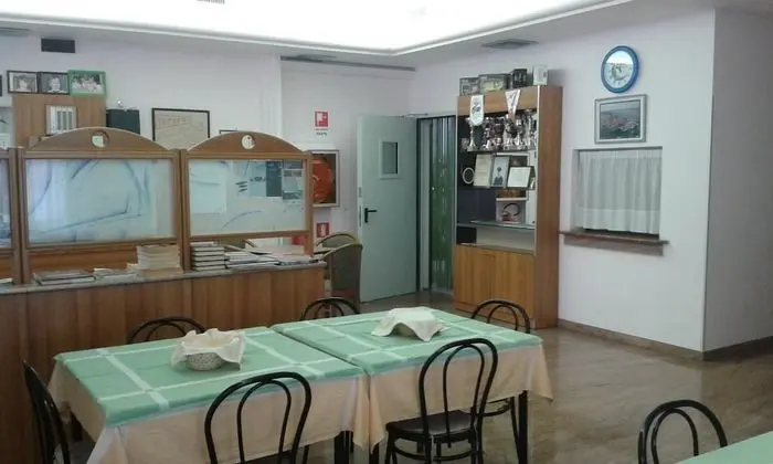 Hotel Nuova Doel - Yerinde Yemek
