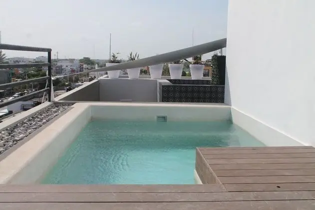 Nuove Design Lofts by The Spot - Havuz