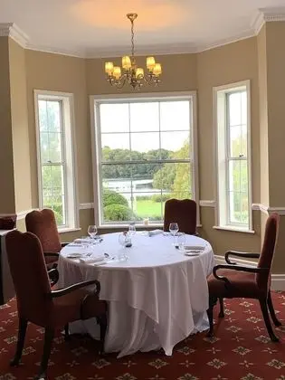 Nuremore Hotel And Country Club - Yerinde Yemek