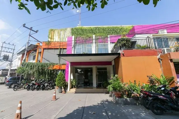 NUTANA HOTEL
