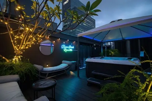 Hotel NuVe Elements (SG Clean)
