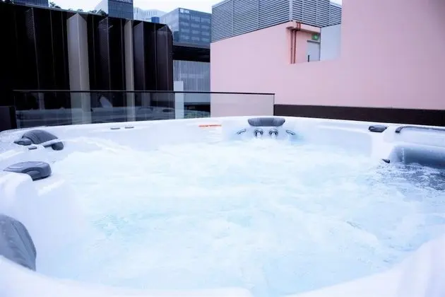 Hotel NuVe Elements (SG Clean) - Havuz