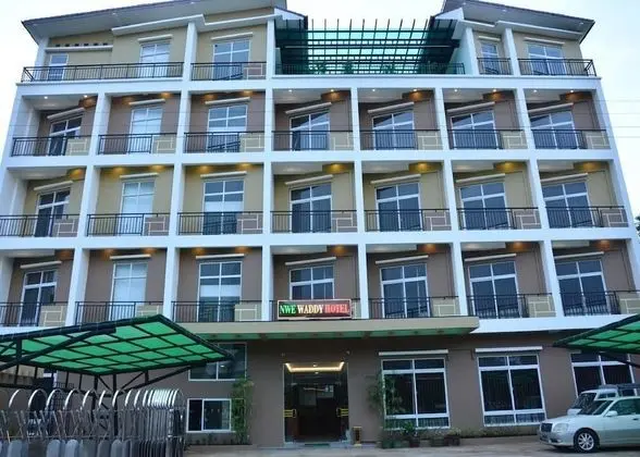Nwe Waddy Hotel Pyin Oo Lwin - Dış Mekan