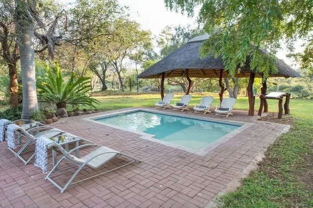 Nyala Safari Lodge - Havuz