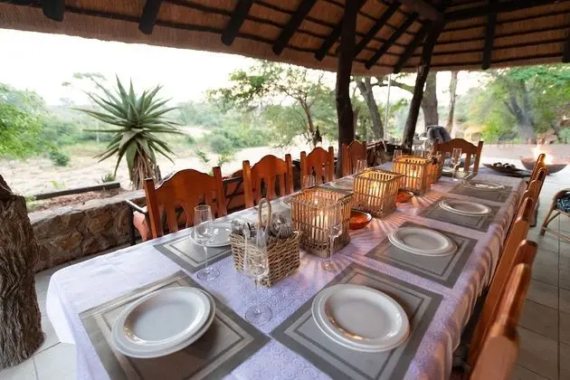 Nyala Safari Lodge - Yerinde Yemek