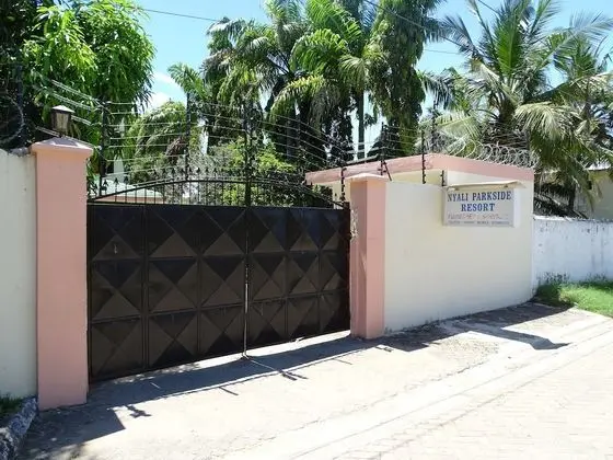 Nyali Parkside Resort