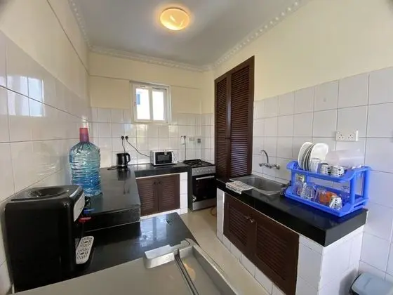 Nyali Sea Breeze Apartments - Mutfak