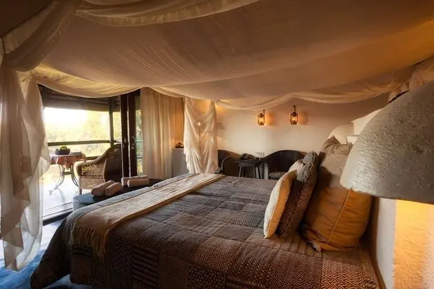 Nyati Safari Lodge - Oda