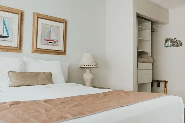 Nye Beach Condos & Cottages - Oda