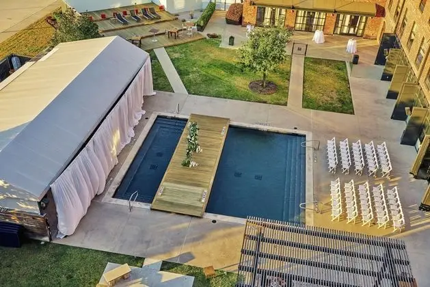 NYLO Las Colinas Tapestry Collection by Hilton