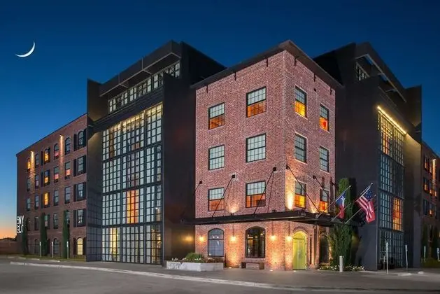 NYLO Las Colinas Tapestry Collection by Hilton