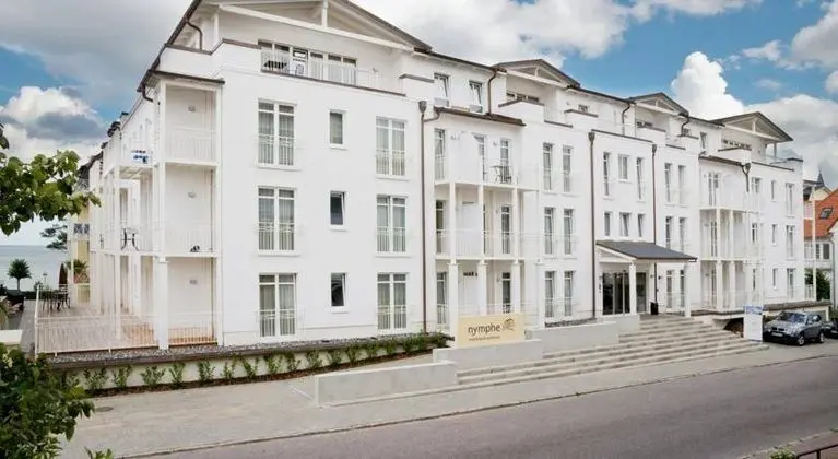 Nymphe Strandhotel & Apartments