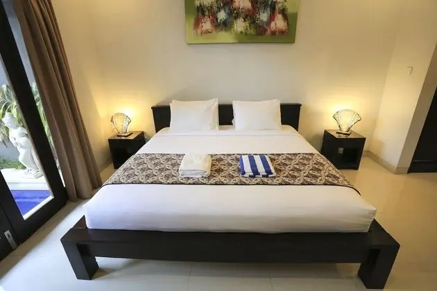 Nyoman Villa Sanur - Oda