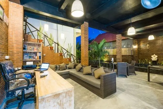 Nyuh Gading Home Stay Lembongan - Lobi