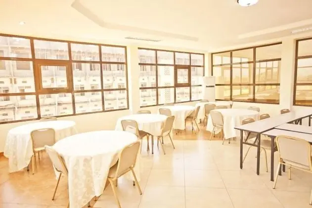 Nyumbani Hotels & Resorts - Moshi - Yerinde Yemek