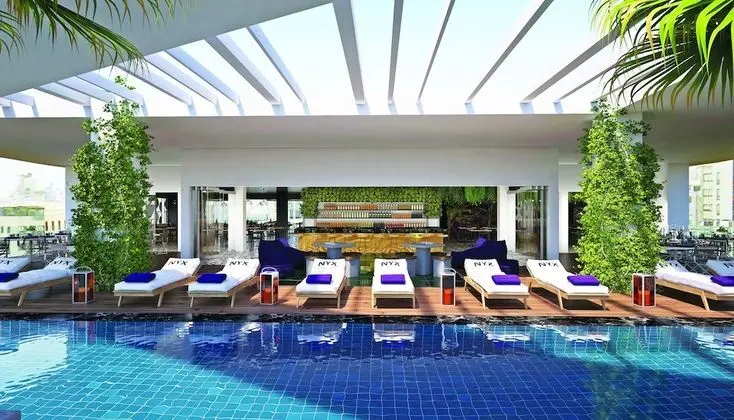 NYX Hotel Limassol by Leonardo Hotels - Havuz