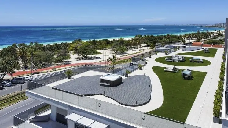 O Condominium Beachfront Residences - Dış Mekan