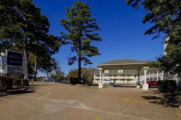 Hotel O Eureka Springs - Christ Of Ozark Area - Dış Mekan