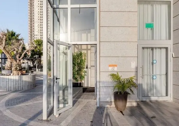 O-O Group -Luxury 3BR APT See View Tower - Lobi