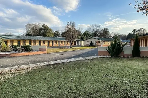 Hotel O Tallassee Hwy 14