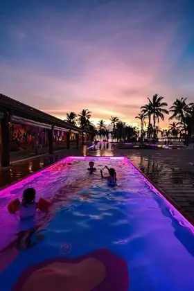 Oaga Art Resort - Greatest All-Inclusive with Free Transfer - Havuz