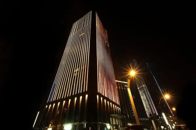 Oak International Apartment