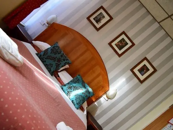 The Oak Lea Hotel - Oda