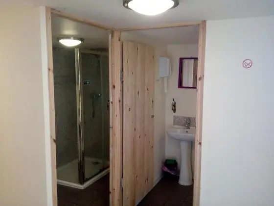 Oak Lodge Retreat - Banyo Tipleri
