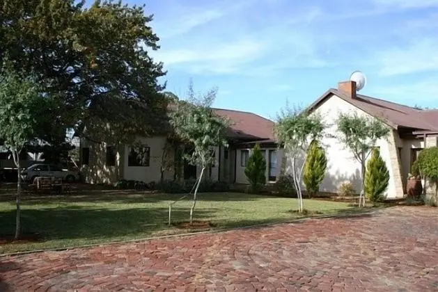 Oak Rest Guesthouse