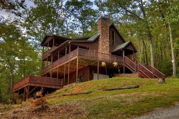 Oakawana Lodge