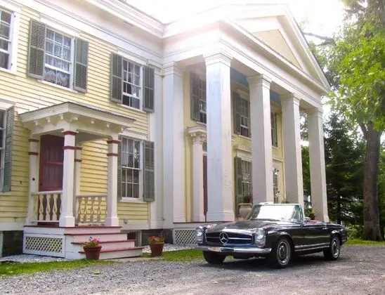 Oakcliff Bed and Breakfast (Halfmoon/Saratoga County)