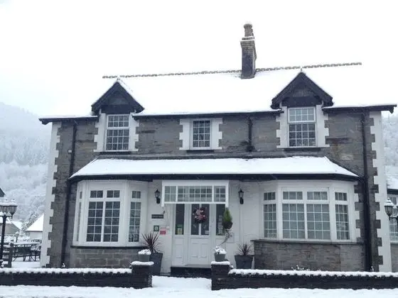 Oakfield House Bed and Breakfast - Dış Mekan
