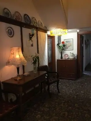 Oakleigh Hotel - Lobi