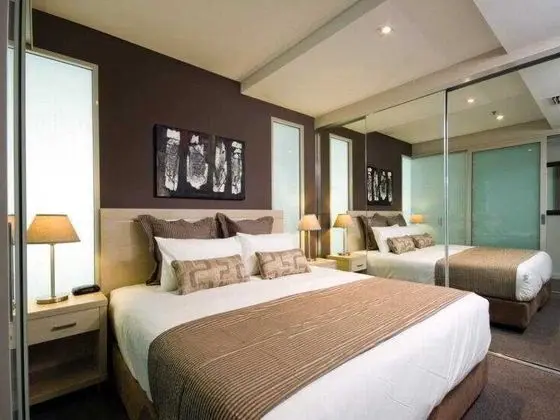 Oaks Adelaide Embassy Suites - Oda