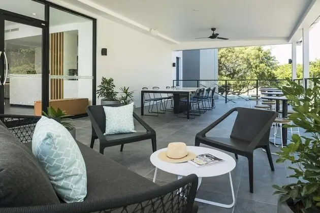 Oaks Cairns Hotel - Lobi