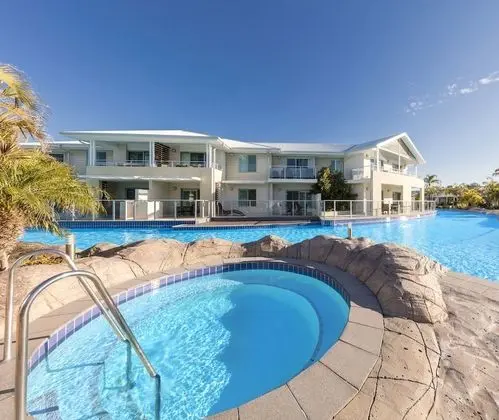Oaks Port Stephens Pacific Blue Resort - Spa