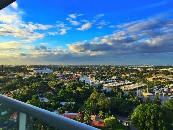 Oaks on the River Boutique Residences