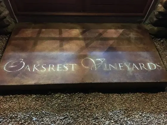 Oaksrest Vineyards