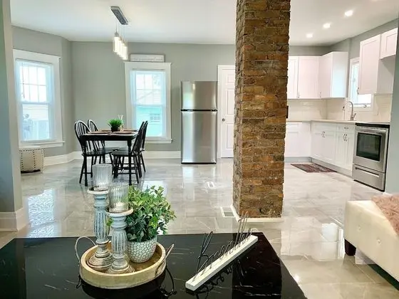 The Oakwood Cottage - With Yard & Parking - İç Mekan
