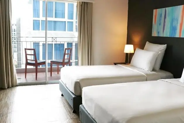 Oakwood Hotel Journeyhub Pattaya - Oda