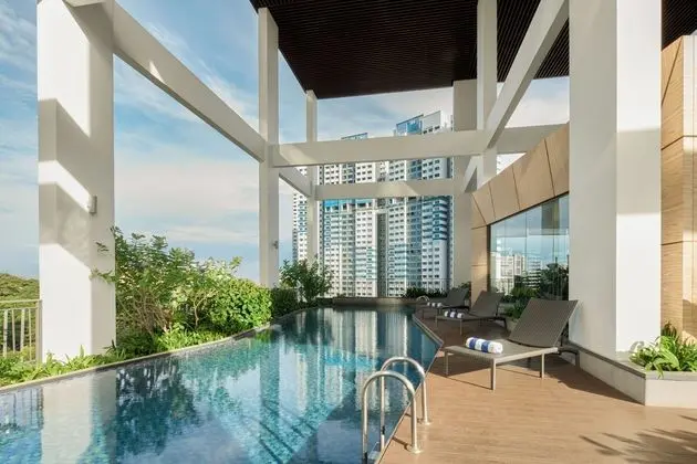 Oasia Residence, Singapore - Havuz