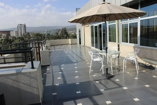 Oasis Hotel Apartment
